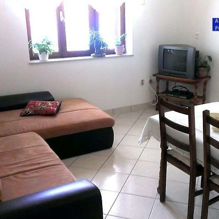 Apartment Dubravka Подгора Екстер'єр фото