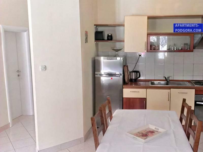 Apartment Dubravka Подгора Екстер'єр фото